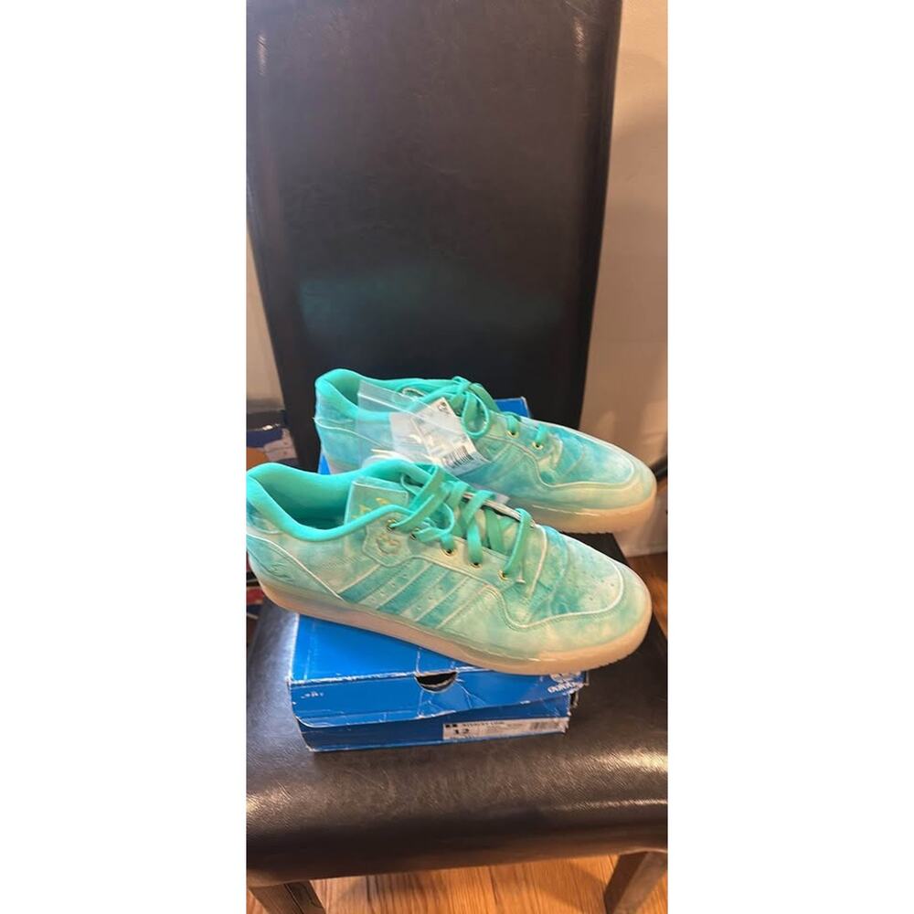 Adidas Rivalry Low Special Limited Edition